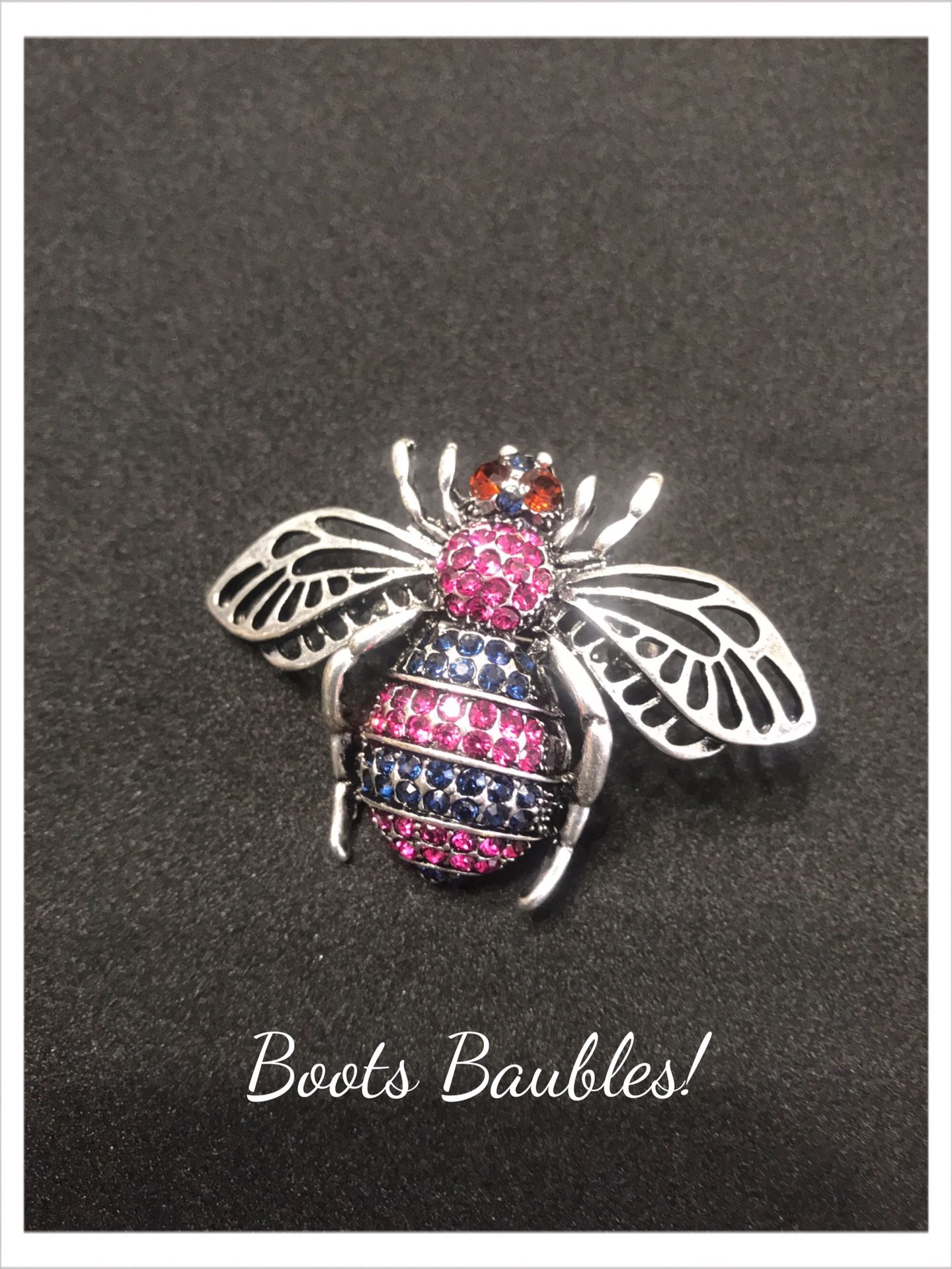 Bumble bee brooch