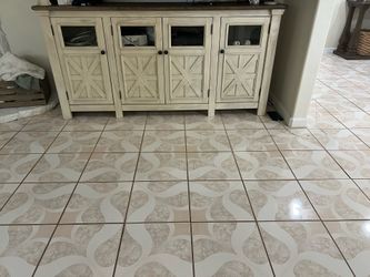 Tv stand 74”