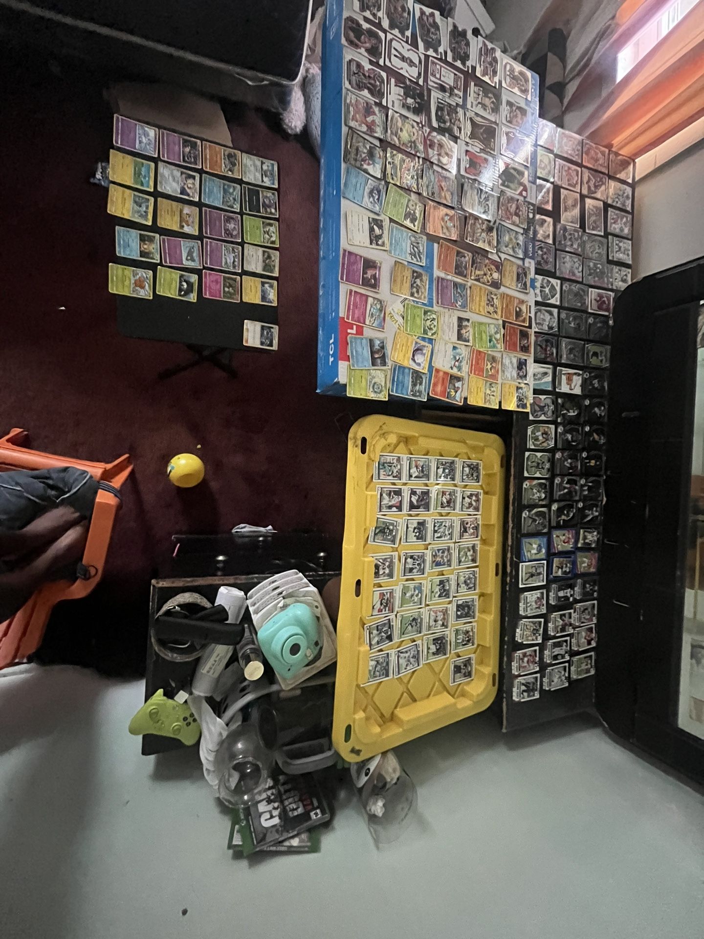Football cards ,UFC cards,Pokémon cards,Nascar cards