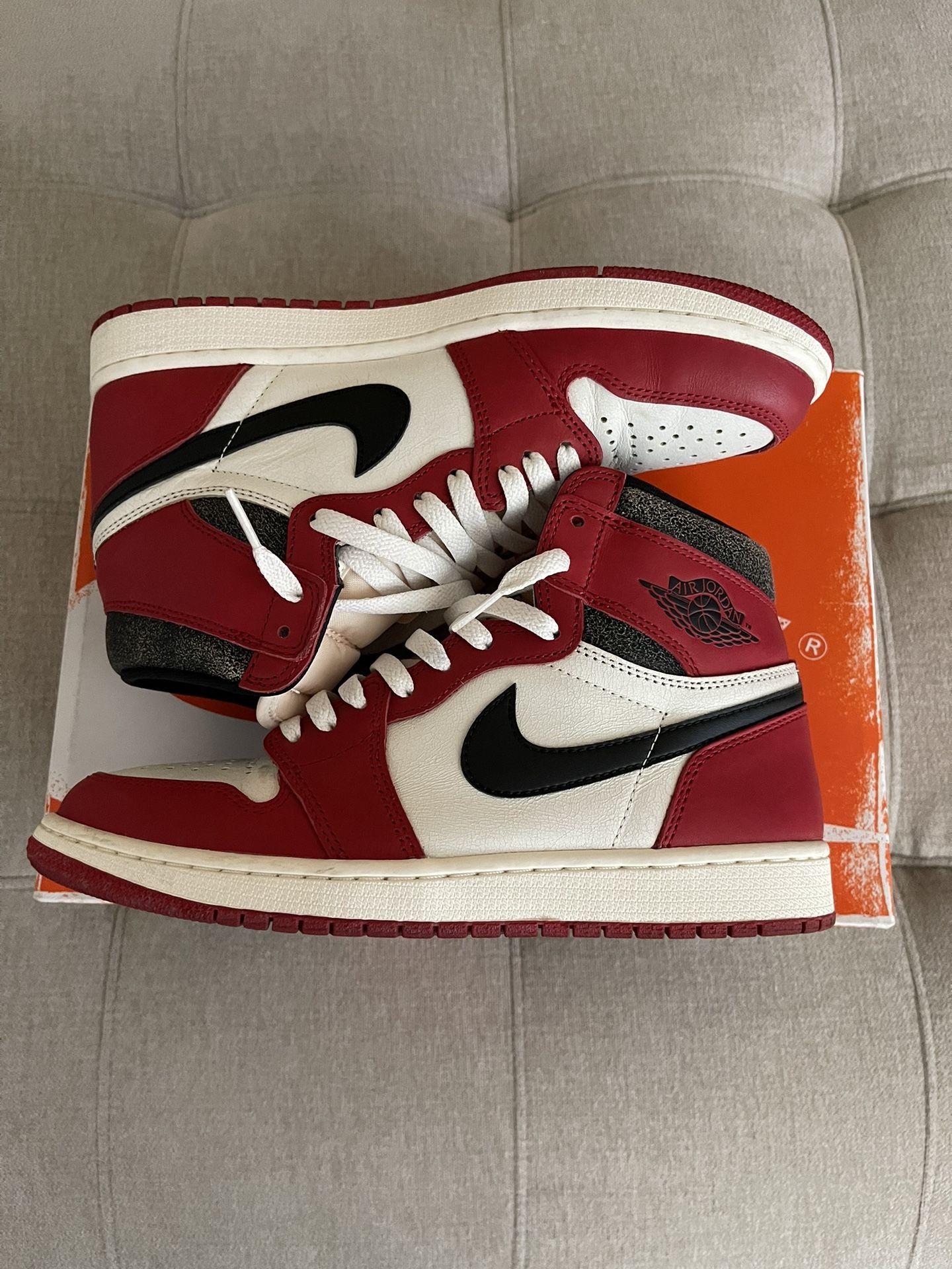 Jordan 1 Lost & Found