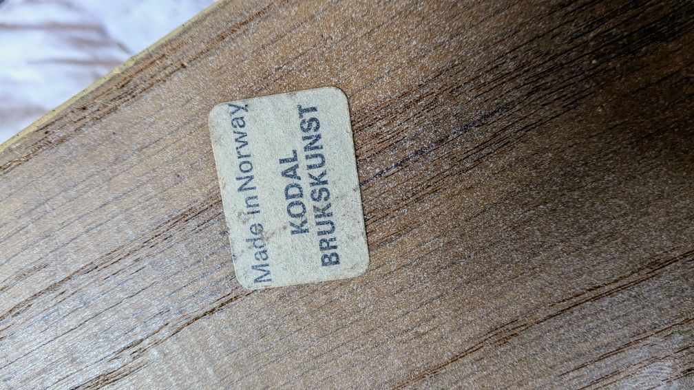 Vintage Norwegian Wooden Wall Rack – Kodal Brukskunst
