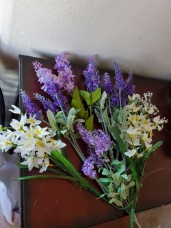 FLORAL PICKS FOR CHRISTMAS TREE 