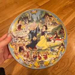 Snow White Dish