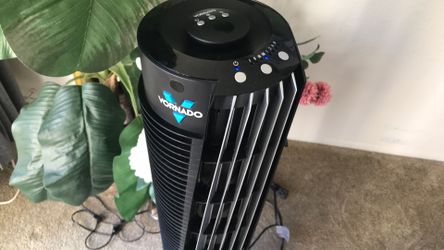 VORNADO  tower fan