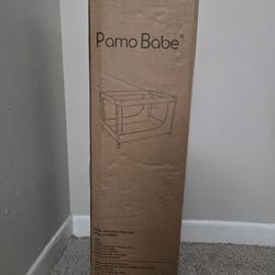 Playard/Pack and Play Pamo Babe nuevo en caja, nunca usado.