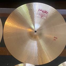 Like New 20” Paiste 2002  Ride Cymbal