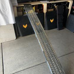 71/2 Ft Loading Ramp $45