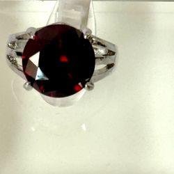 Red Cocktail Ring, Size 6