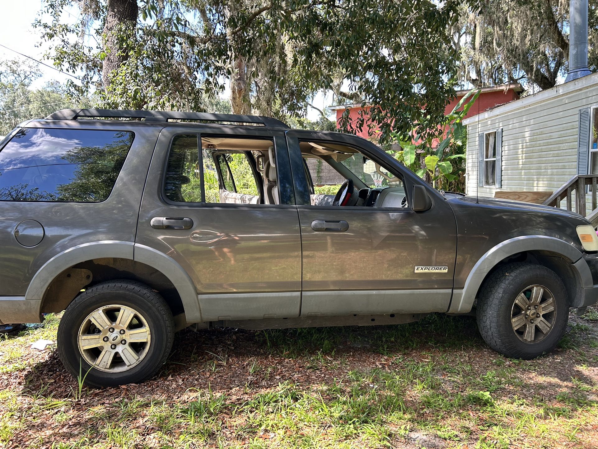 2006 Ford Explorer