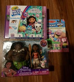 8 Brand New Moana Gabbys Dollhouse Barbie Jurassic World Fire Truck Harry Potter