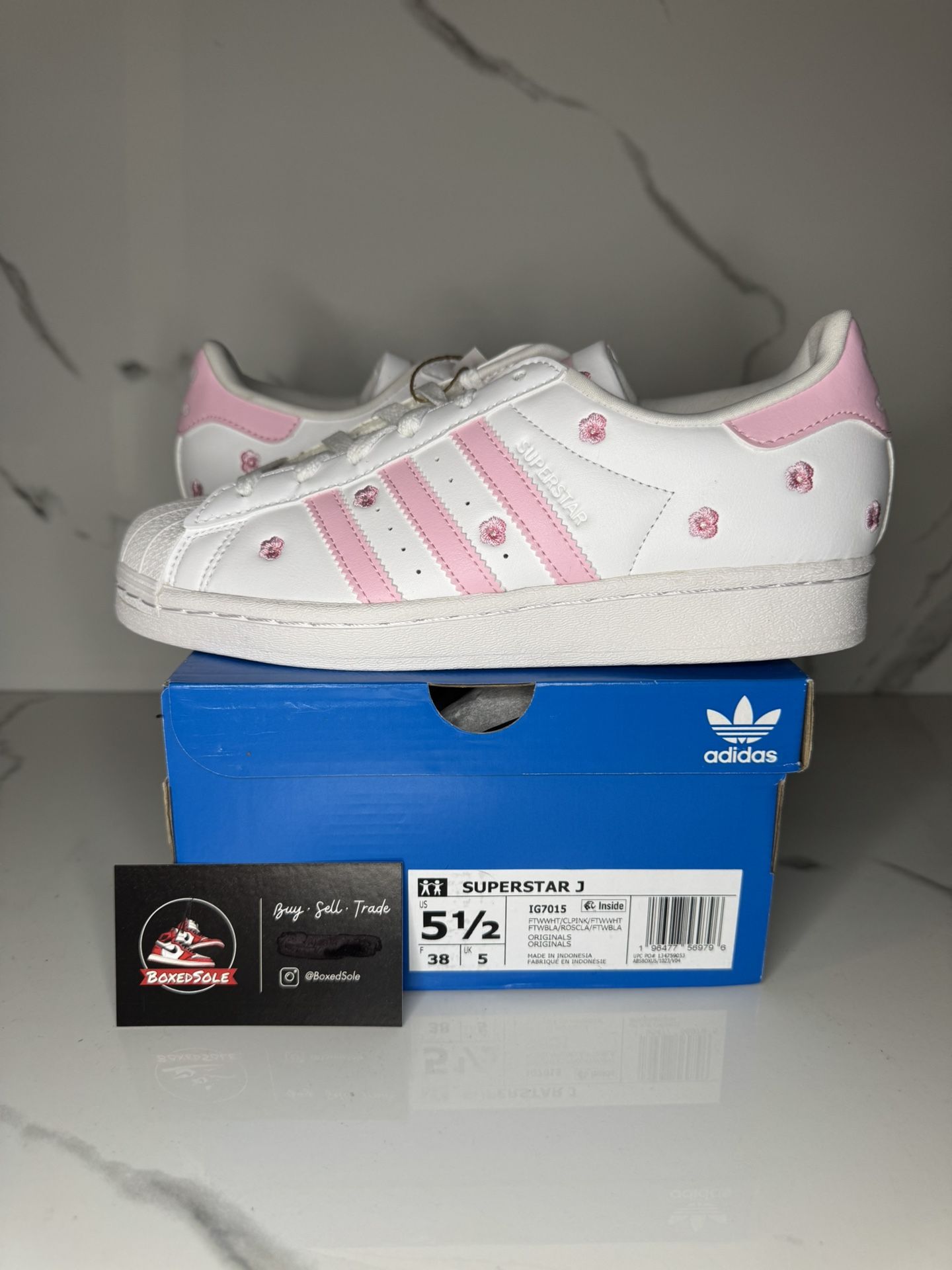 Brand New Adidas Superstar J US Size 5.5Y