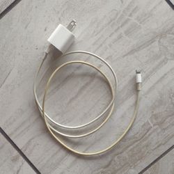 Original iPhone Charger (READ DESCRIPTION)