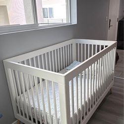 Crib, Mattress, and Bedding 