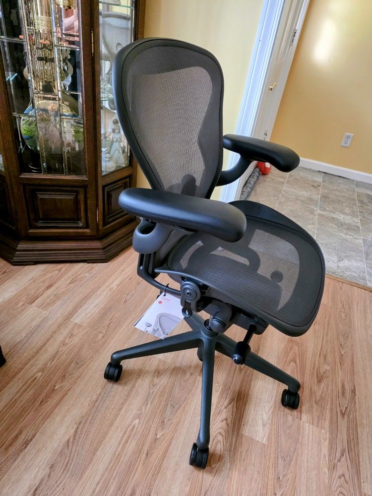 Herman Miller  Remastered Aeron Size B New Chair Fully Loaded With Adjustable Arm And Adjustable Back Support Height And Many More.