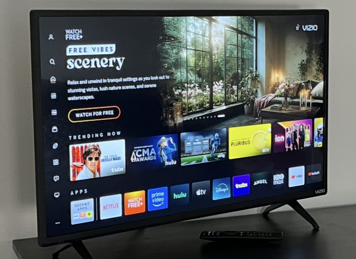 Vizio 32” D-Series 1080p Full HD TV & Wall Mount
