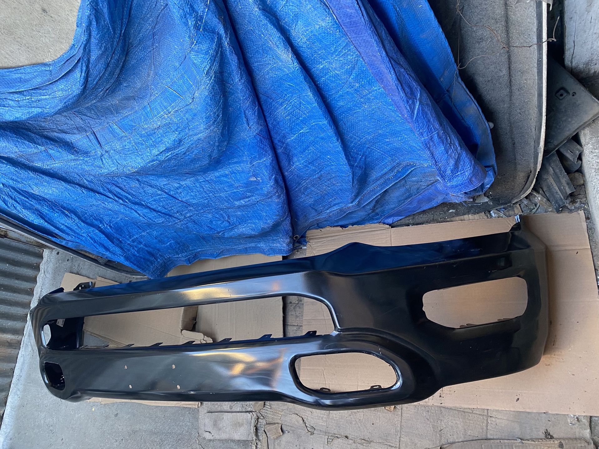 Dodge Ram 1500 Front Bumper 19to23 Factory Oem