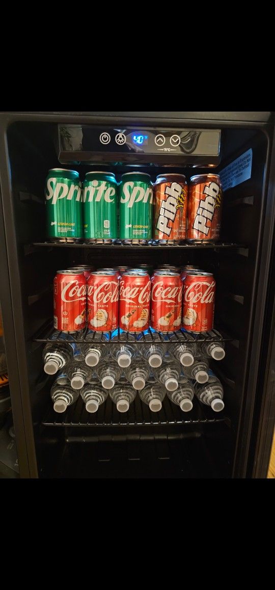 Homelabs Beverage Refrigerator