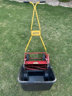 McLane 17-PH-7-C 17-Inch 7-Blade Push Front-Throw Reel Mower for