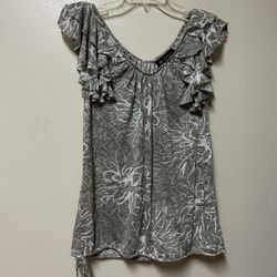 Women’s INC Polyester, Rayon Beige, & White Ruffled Sleeve Tie On The Bottom Top… Size Medium