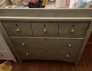 Delta farmhouse 2025 changing table