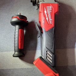 Milwaukee M18 FUEL 18V Lithium-Ion Brushless Cordless 4-1/2 in./5 in. Grinder w/Paddle Switch (Tool-Only)