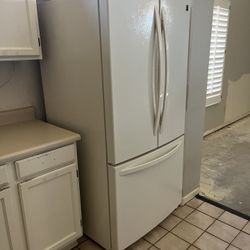 Kenmore Refrigerator