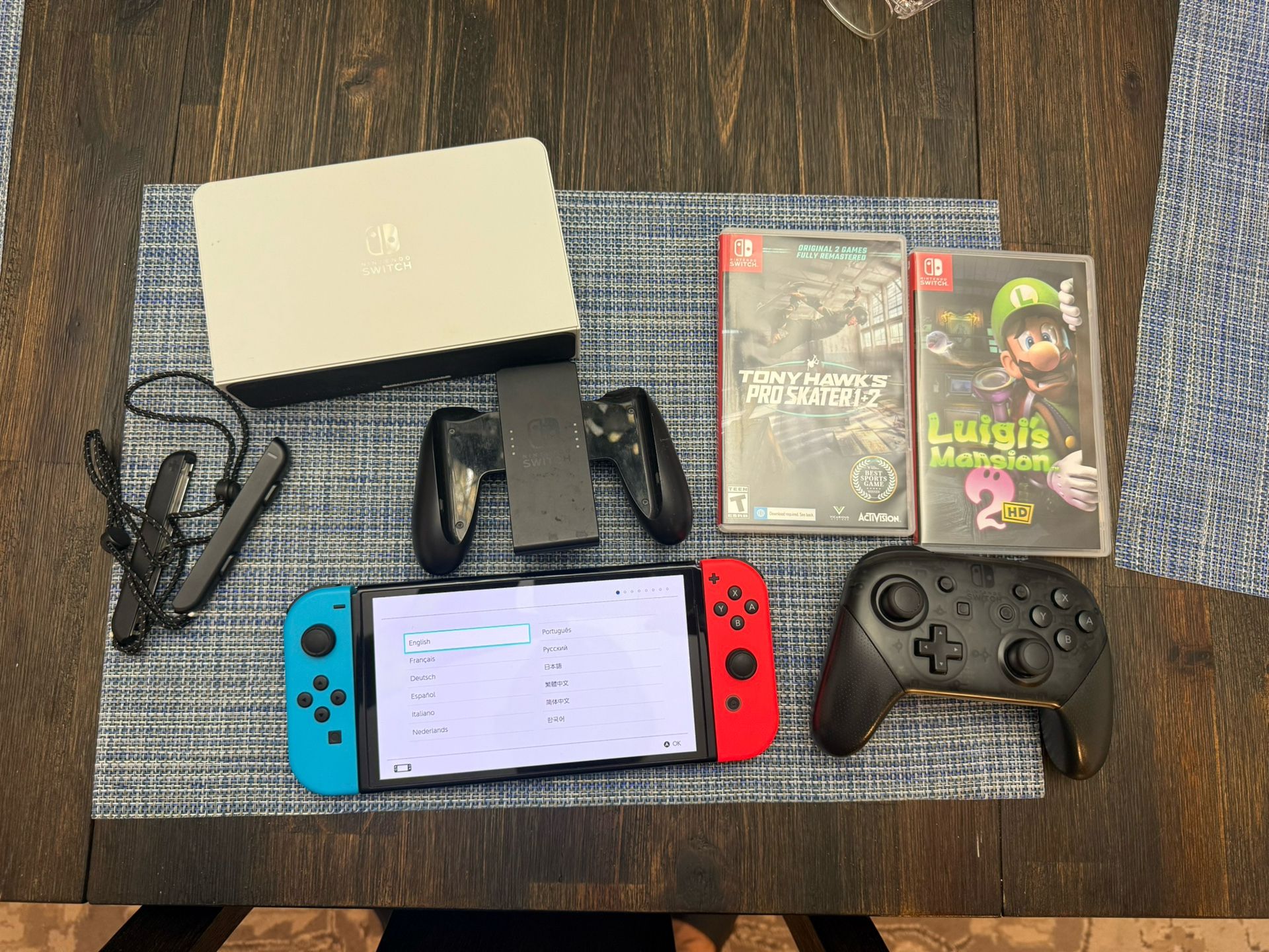 Nintendo switch OLED bundle