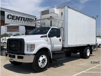 2023 Ford F-650 Gas