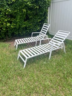 Lounge chair