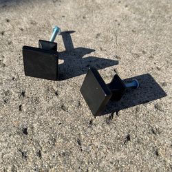 Cabinet Hardware - Free!!!!!!