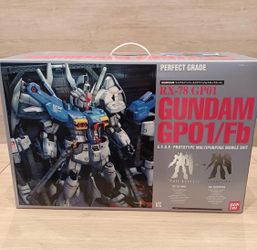 BANDAI Gundam PG 1/60 RX-78 GP-01/Fb E.F.S.F Prototype