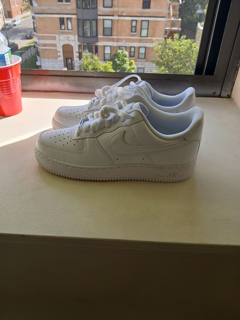 Nike Air Force 1