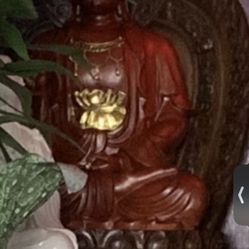Wood Buddha 