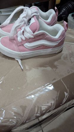 Girls kun skoolvans size 1