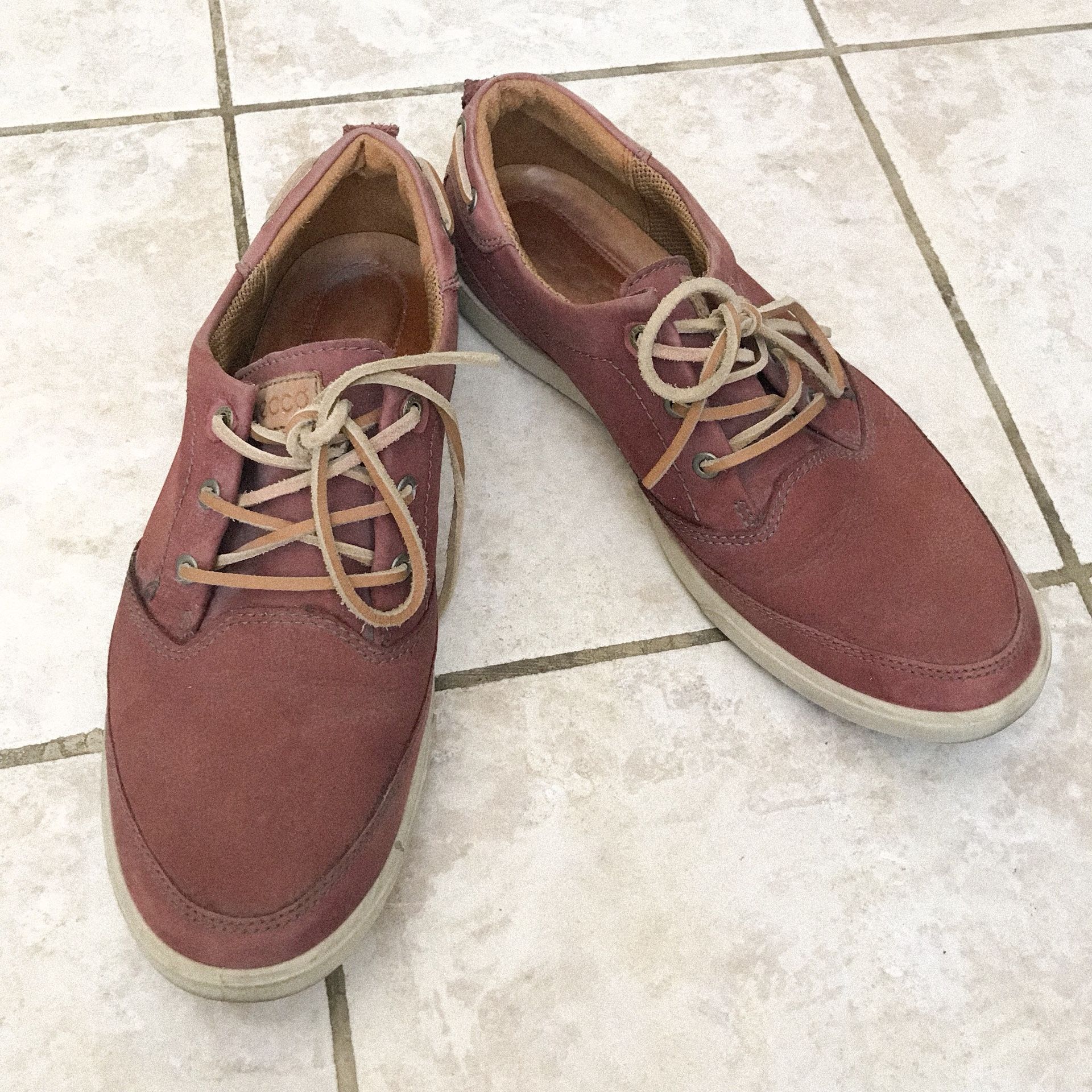Leather Ecco shoes authentic 12