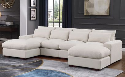 Couch With Two Ottoman 