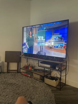 65” Inch TCL Roku Smart Tv - 6 Months Old - Barely Used -