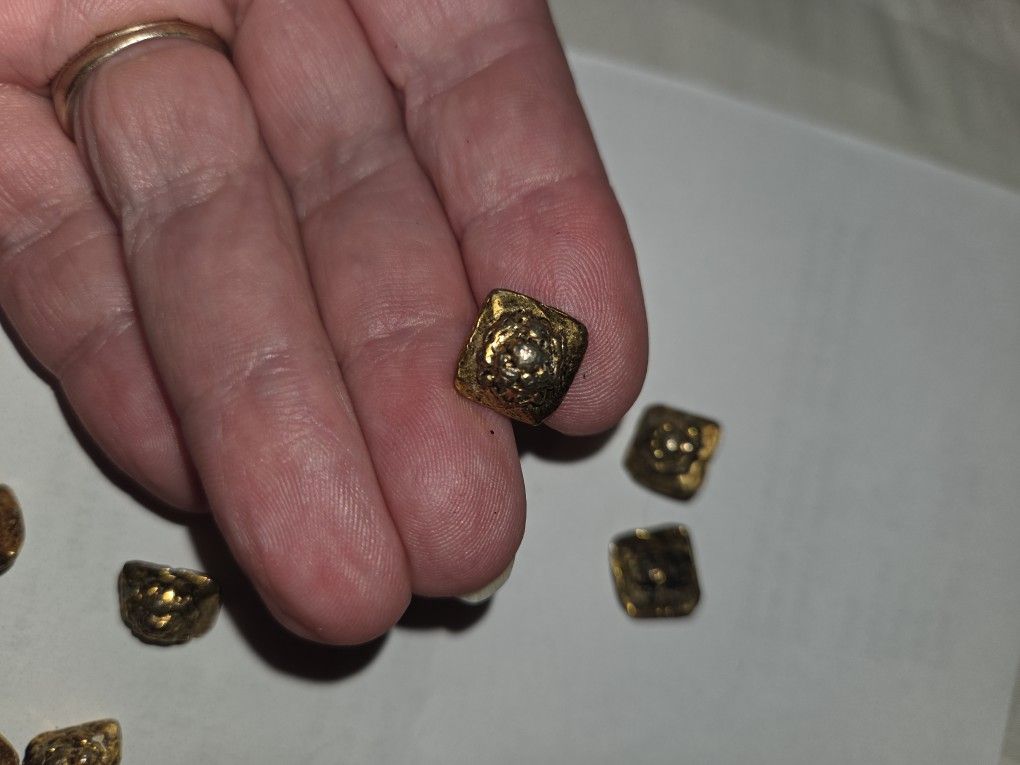 Antique Metal Buttons