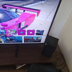 Clean Xbox Series X 