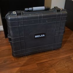 Pelican Dupe Case