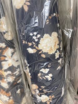 Fabric Roll New in vinyl