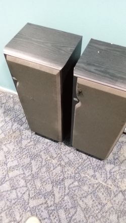 Jbl N38 Tower Black Speakers 