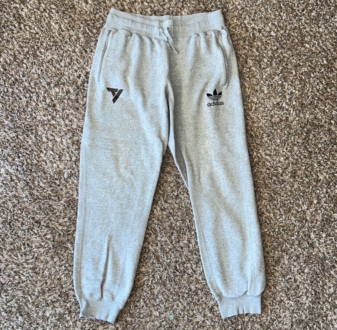 Adidas Team Trae Young Organization Logo 3SSB Basketball Circuit sweatpants M