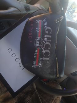 Gucci fanny pack