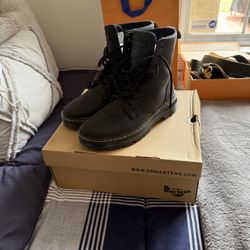 Drmartens Women’s Shoes