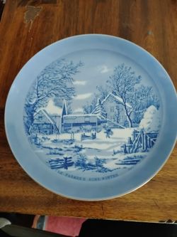 Vintage The Farmer Home Winter collector plate 8 "