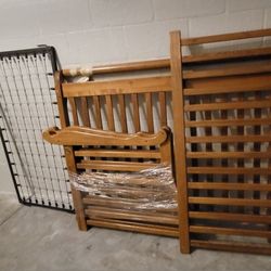 LIKE NEW 4 IN 1 CRIB