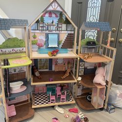 Barbie House 