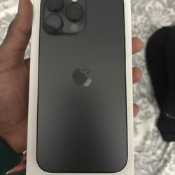 Black iPhone 16 Pro Max 