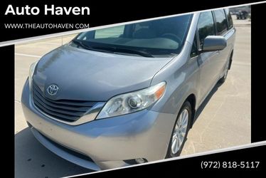 2012 Toyota Sienna